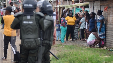 79 police officers taken hostage after oil base attack in Colombia