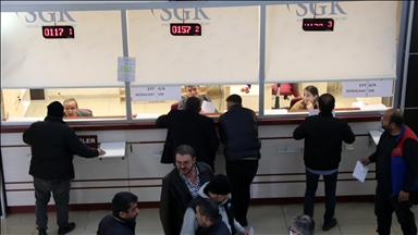 SGK: EYT başvurularında "Gelir/Aylık/Ödenek Talep Belgesi" yeterli