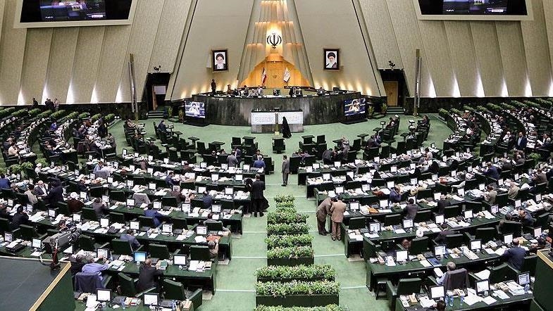 مجلس ایران سه نهاد دولتی را مقصر عدم پرداخت حقوق فرهنگیان معرفی کرد