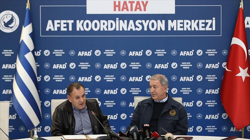 اليونان: بذلنا ما بوسعنا لتضميد جراح تركيا من الزلزال