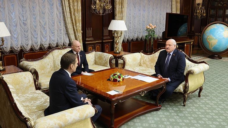 Лукашенко поблагодарил РФ за помощь в переоснащении спецслужб Беларуси