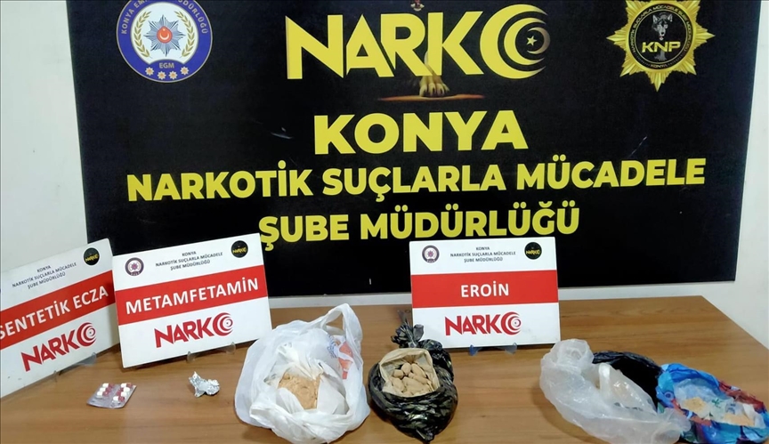 یک شهروند ایرانی به اتهام حمل مواد مخدر در معده‌ در ترکیه دستگیر شد