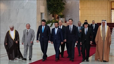 العرب ونظام الأسد.. 10 دول تطبع و8 تراجع و3 ترفض 