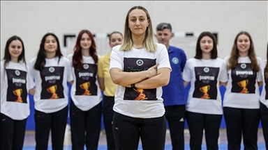 İlkokul bahçesinde başlayan "Poyrazın Kızları"nın hikayesi Süper Lig'e taşındı