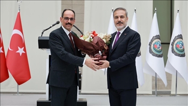 تركيا.. رئيس الاستخبارات يتسلم مهامه من سلفه فيدان