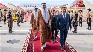 في أول زيارة رسمية.. أمير قطر يصل العاصمة القرغيزية
