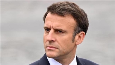 Réforme des retraites : Malgré la 14ème journée de mobilisation, Macron veut « célébrer l’unité de la nation »