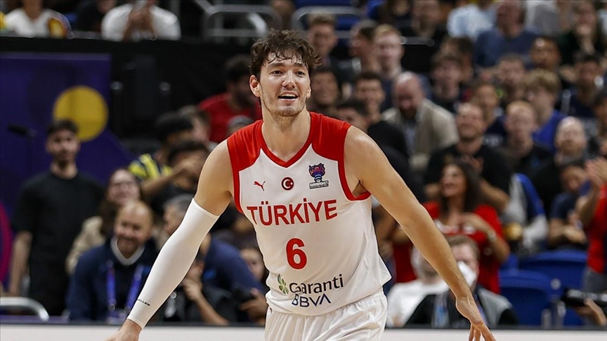 San Antonio Spurs acquire Cedi Osman