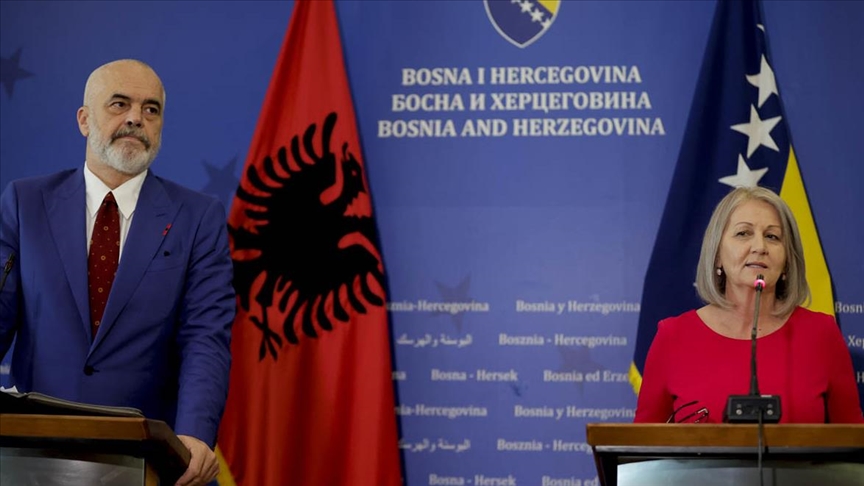 Еди Рама во посета на БиХ: Сакаме да ги зацврстиме односите, работиме на отворање амбасада на Албанија