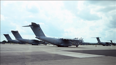 ABD'li vekiller NATO ülkelerinin savunma harcamalarındaki "orantısızlığın" görüşülmesini istiyor