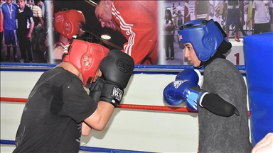 Van'ın milli boksörleri Brezilya ve Çin'de şampiyon olmak için çalışıyor