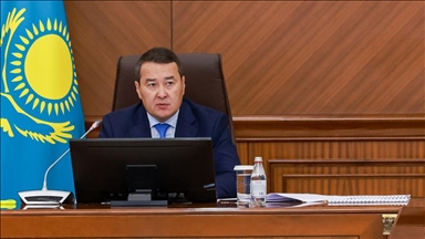 Премьер Казахстана призвал привлекать в страну высококвалифицированных специалистов