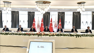 Cumhurbaşkanı Yardımcısı Yılmaz: Döviz kazandırıcı faaliyetlerin geliştirilmesi gerekiyor