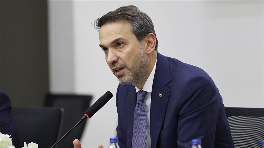 Enerji ve Tabii Kaynaklar Bakanı Bayraktar, BAE'nin The National gazetesi  için makale kaleme aldı