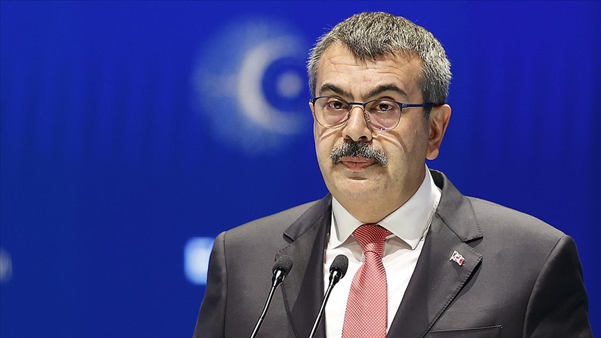 Milli Eğitim Bakanı Tekin'den öğretmenlik kariyer basamakları sürecine ilişkin açıklama