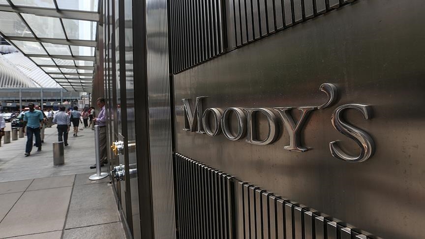 Moody's lowers US' outlook to negative, affirms Aaa ratings