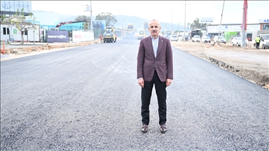 Bakan Uraloğlu, Bursa'da Çalı Yolu'nda gerçekleşen genişletme çalışmalarını inceledi