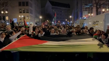 برلين.. مسيرة حاشدة ضد الهجمات الإسرائيلية على غزة