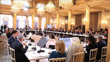 ماذا وراء عقد فرنسا "مؤتمر الإنسانية" لإغاثة غزة؟