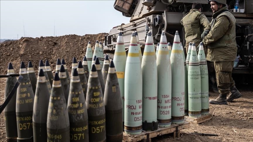 Израел признава дека поседува муниција што содржи бел фосфор