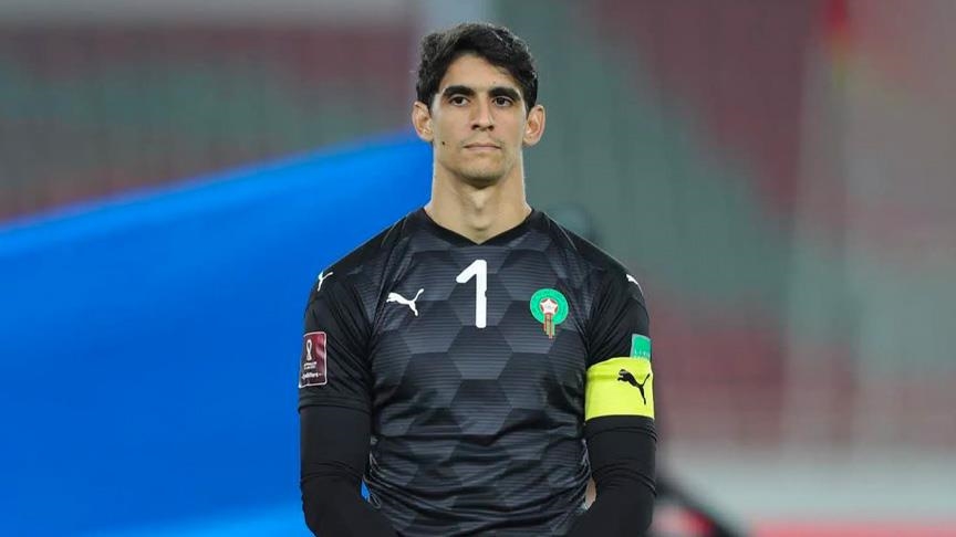 قدم.. "بونو" ضمن قائمة "فيفا" النهائية لأفضل حارس بالعالم 2023