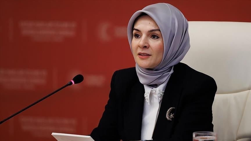 Aile ve Sosyal Hizmetler Bakanı Göktaş'tan il müdürlerine "Sahada olun"  uyarısı