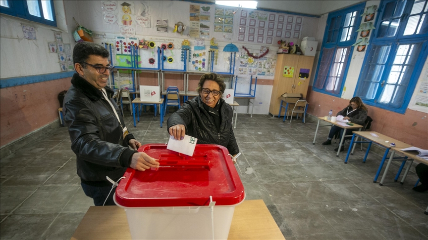 سؤال الساعة.. هل تشارك المعارضة التونسية في رئاسيات 2024؟ (تقرير)