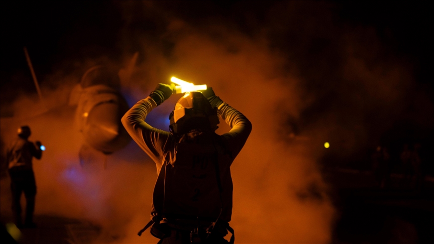 "الحوثي": هجوم أمريكي بريطاني على حجة بسبع غارات