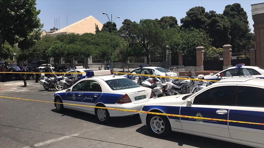 إيران.. مقتل 11 عنصر أمن بهجومين على الشرطة والحرس الثوري 