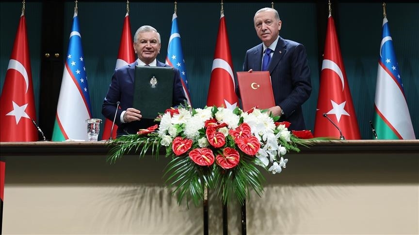 Между Турцией и Узбекистаном подписано 18 соглашений