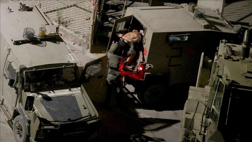 Израелските сили уапсија уште 60 Палестинци во рациите на Западниот Брег