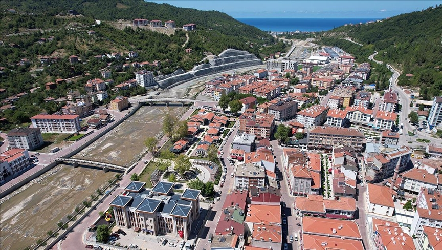 Bozkurt'ta taşkınların önüne set çekildi 