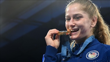 Oyunlarda 12. günün sonunda 27 altın, 35 gümüş ve 32 bronz madalya kazanan ABD, liderliğini sürdürdü