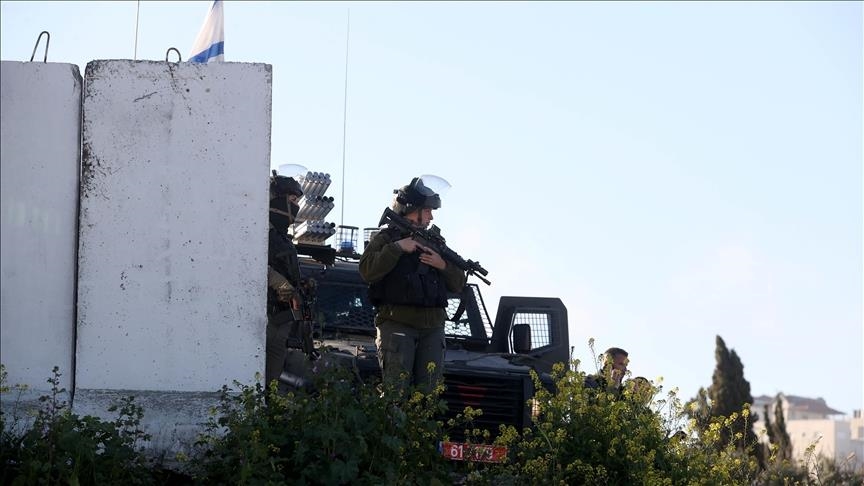 عشية بدء التطعيم.. إسرائيل تمنع دخول قافلة أدوية ووقود لشمال غزة