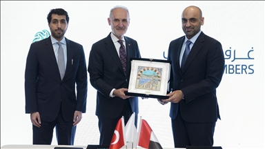 غرفة تجارة إسطنبول توقع مذكرة تفاهم مع نظيرتها في دبي