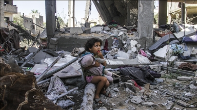 صحفي أمريكي: إعلام الغرب يتجاهل الإبادة الإسرائيلية بغزة