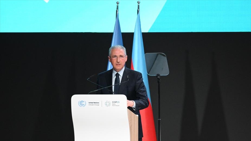 رئيس قمة "كوب 29": نحن على أعتاب الدمار بسبب التغير المناخي