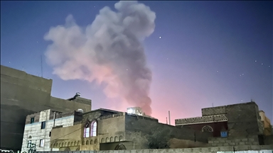 Houthi group reports 9 US-UK overnight raids on northern Yemen