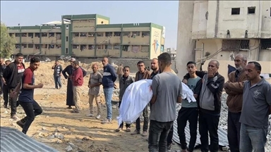 Vriten 2 palestinezë dhe dhjetëra të tjerë plagosen në sulmet izraelite në Rripin e Gazës