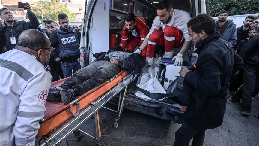 صحة غزة: ارتفاع حصيلة شهداء القطاع الصحي إلى 1057 