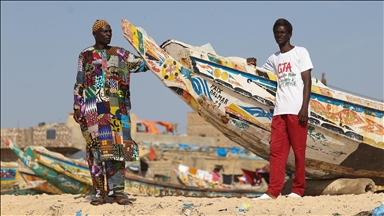 "يهدد البيئة والرزق".. صيادون بالسنغال يشتكون من مشروع بريطاني للغاز