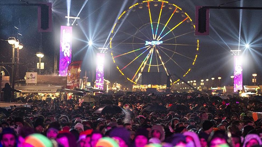 5 dead, hundreds arrested during New Year’s Eve riots across Germany