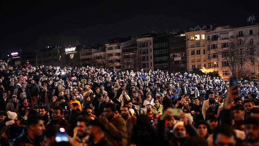 إسطنبول تدخل 2025 بمشاهد للألعاب النارية