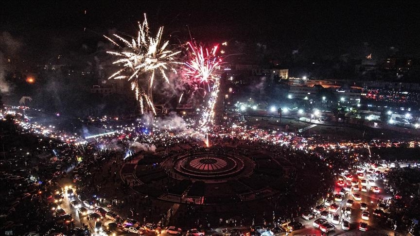  الألعاب النارية تضيء سماء مدن عربية احتفالا بالعام الجديد (محصلة)