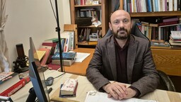 Celal Fedai, Mehmet Akif'in kendi kaderini milletininkiyle bir tutmuş bir şair olduğunu söyledi