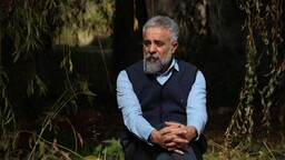 Şair ve yazar Ali Ayçil, Nazım Hikmet'in Türkçenin tarihinin geleceğe taşınmasında önemli rol üstlendiğini dile getirdi
