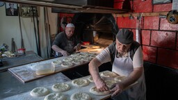 Prizren'de iftar sofralarının vazgeçilmez lezzeti: Yumurtalı pitayka