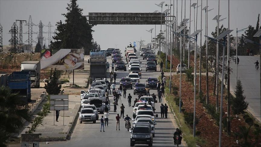 تروریست‌های ی.پ.گ/ پ.ک.ک از مرکز حلب عقب‌نشینی می‌کنند