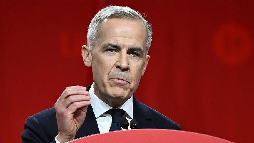 Le Canada impose 25 % de droits de douane sur les voitures américaines