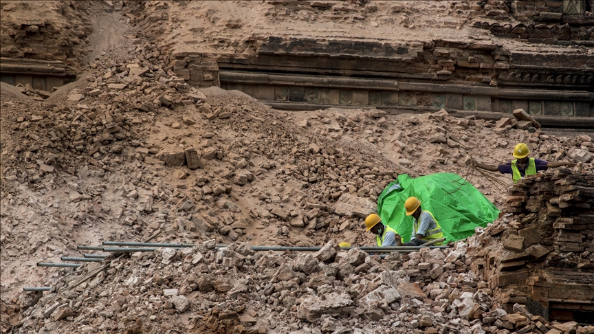 Myanmar earthquake leaves ancient town in ruins